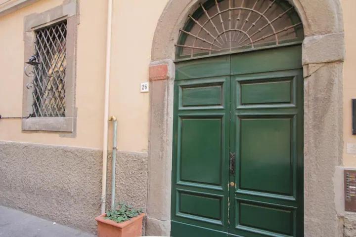 Accogliente Mansarda Nel Cuore Dell Antica Livorno Lejlighed Eksteriør billede